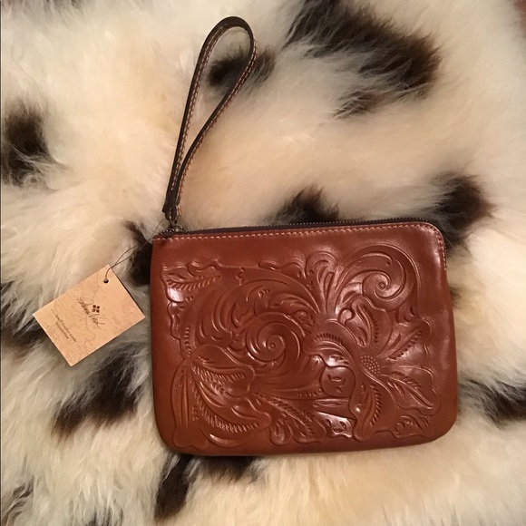 Patricia Nash Handbags - Patricia Nash Tooled Wristlet